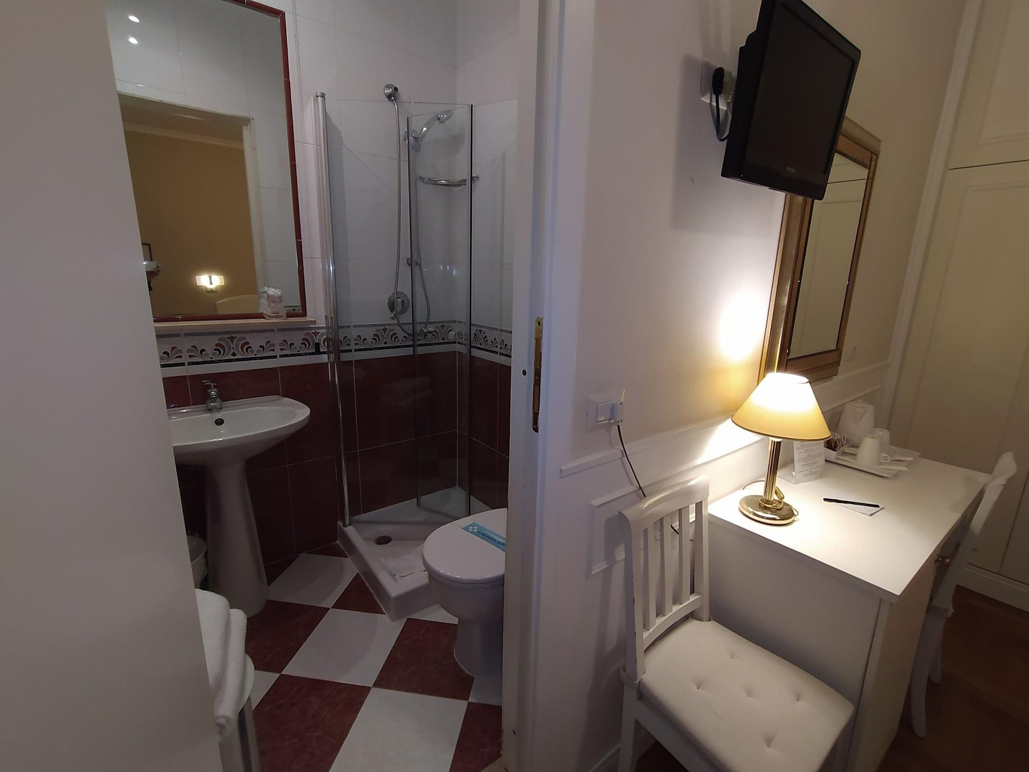 B&B Hotel Roma Italia Viminale Exteriör bild