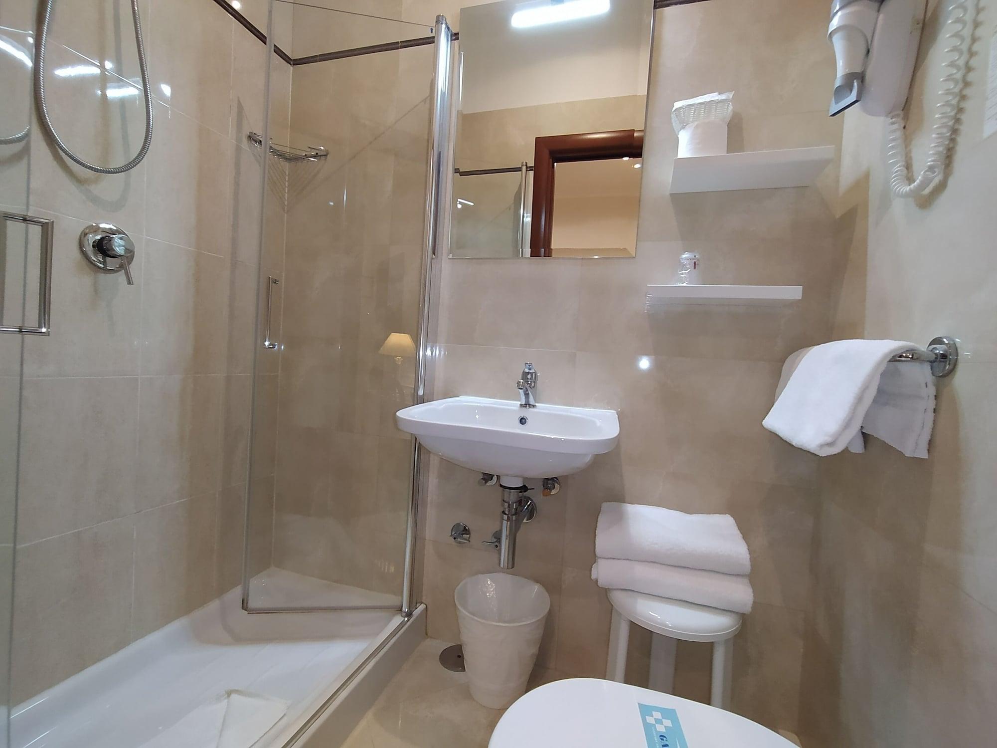 B&B Hotel Roma Italia Viminale Exteriör bild
